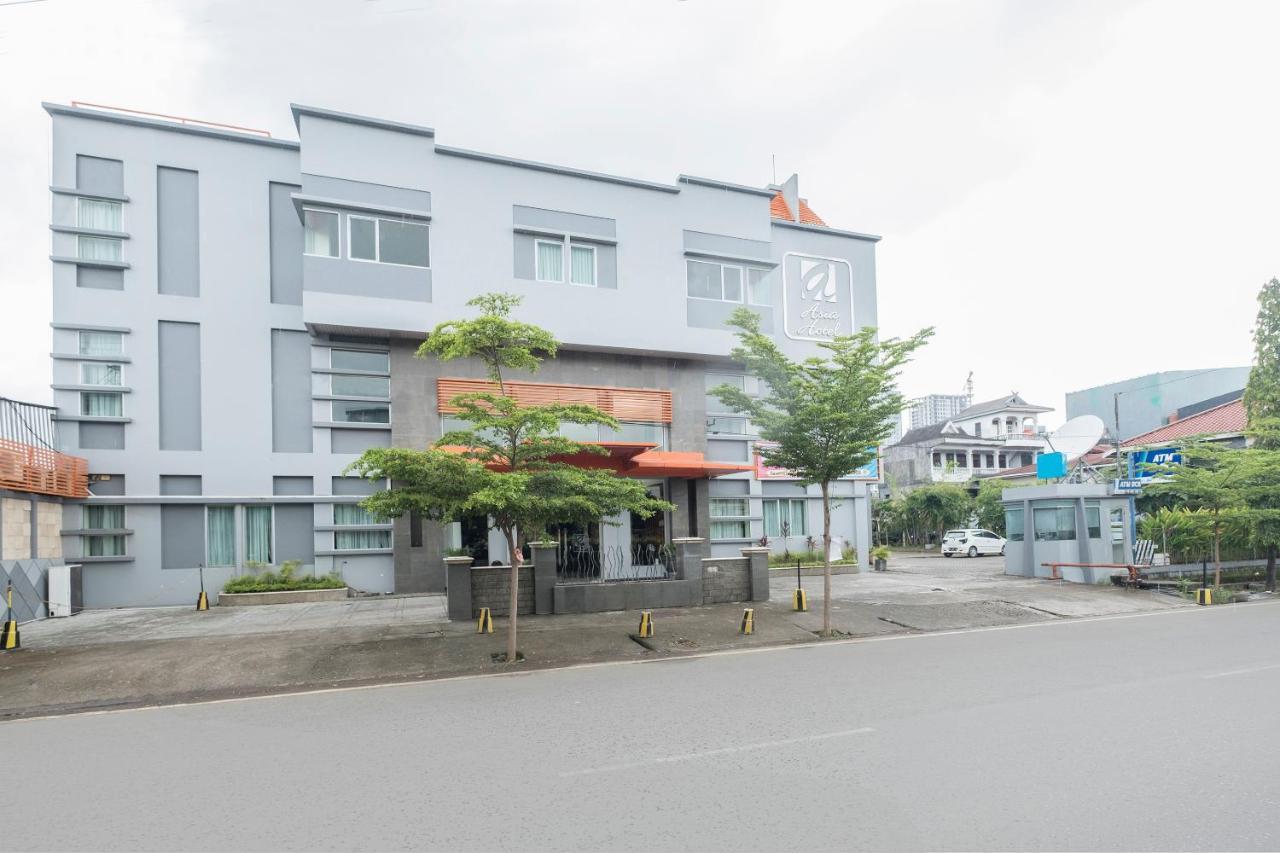 Oyo 424 Asia Hotel Macasar Exterior foto